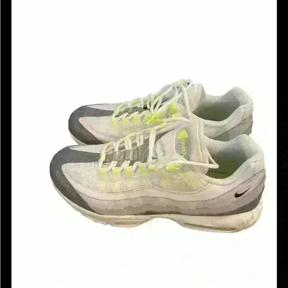 Air Max 95 Recraft GS Logos Pack Size 9.5 Nike Bright Neon Green 2021 - Picture 3 of 7